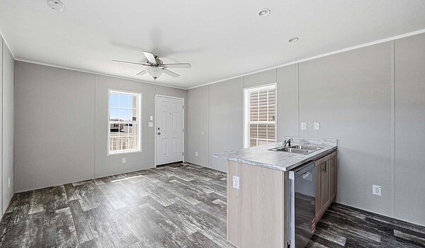 Lake Manor / Echo Interior 148754