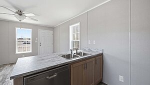Lake Manor / Echo Kitchen 133189