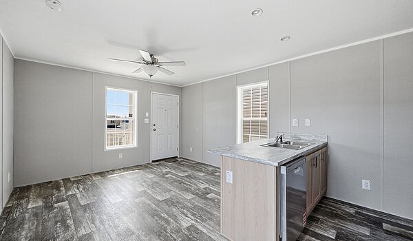 Lake Manor / Echo Interior 133182