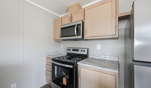 Lake Manor / Echo Interior 133185