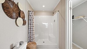 Lake Manor / Ontario Bathroom 148847