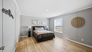 Lake Manor / Ontario Bedroom 148854
