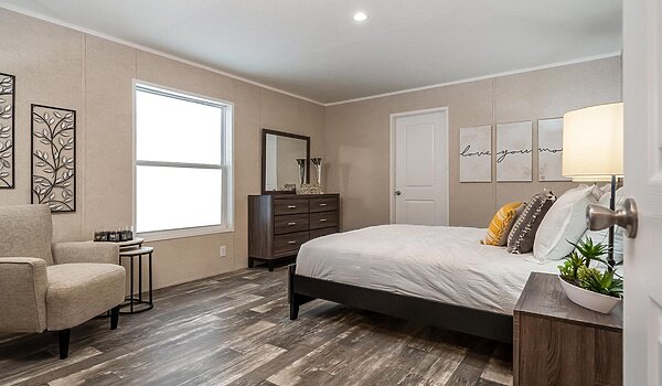 Lake Manor / Flagstaff Interior 133220