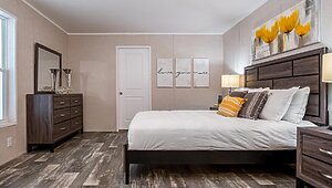 Lake Manor / Flagstaff Bedroom 148912