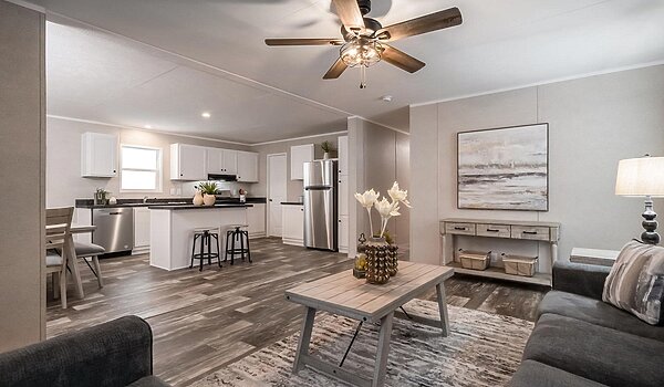 Lake Manor / Flagstaff Interior 133212