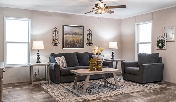 Lake Manor / Flagstaff Interior 133213