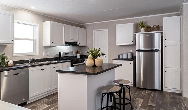 Lake Manor / Flagstaff Interior 133214