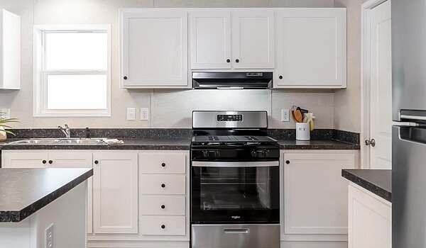 Lake Manor / Flagstaff Interior 133216