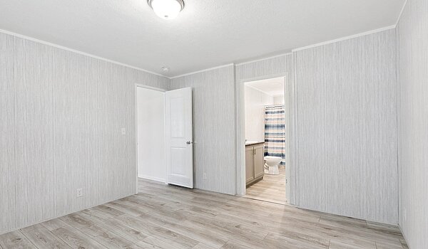 Lake Manor / Moosehead Bedroom 148913