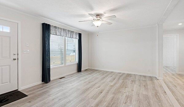 Lake Manor / Moosehead Interior 148919