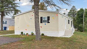 Lake Manor / Moosehead Exterior 133227