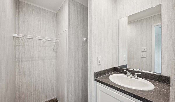 Lake Manor / Otis Three Bed 1013 1476H32P01 Bathroom 148795
