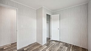 Lake Manor / Otis Three Bed 1013 1476H32P01 Bedroom 148816