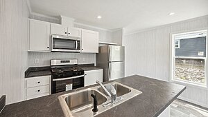Lake Manor / Otis Interior 133241