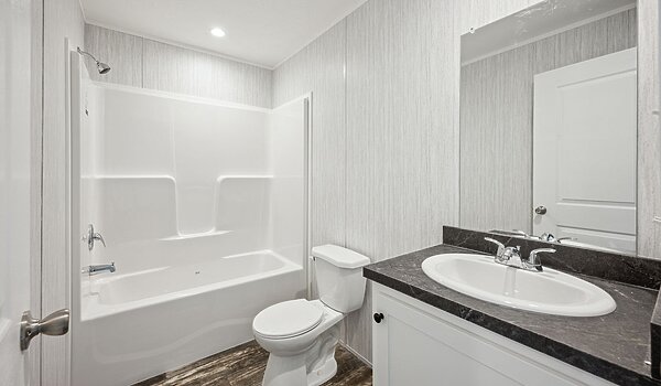 Lake Manor / Otis Interior 133244