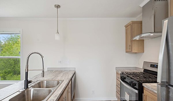 Lake Manor / Placid Three Bed 1001 1666H32P01 Kitchen 133259