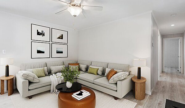 Lake Manor / Placid Interior 133250