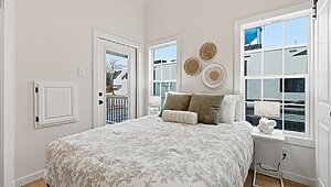 Shore Park / 520 MS Interior 133294