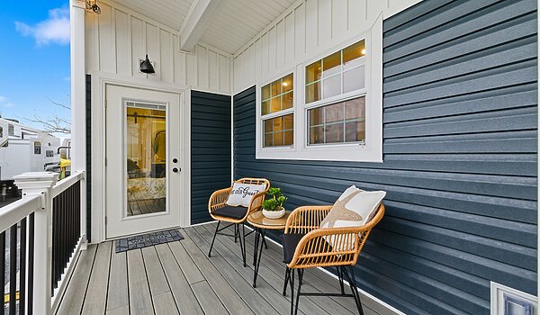 Shore Park / 520 MS Exterior 133287