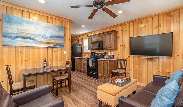 Shore Park / 4110B Interior 133297