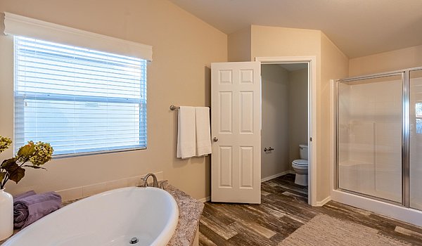 Durango Value / DVS-3264A Bathroom 41438