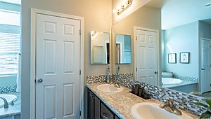 Homes Direct Value / HD-3270 Bathroom 41579