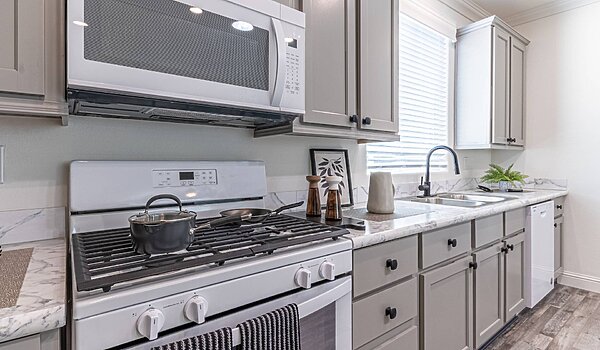 Homes Direct Value / HD-32643A Kitchen 117627