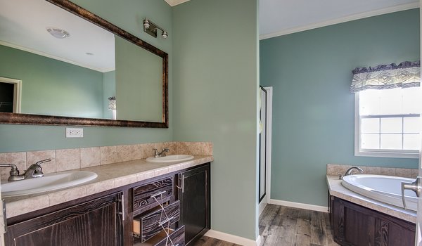 XS / The Taylor XS-6010 Bathroom 18966