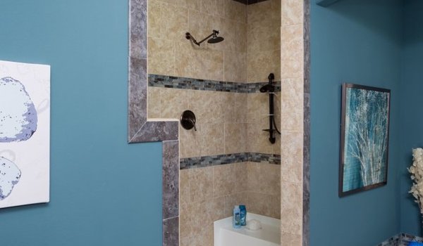 RX / The Washington X-4000 Bathroom 676