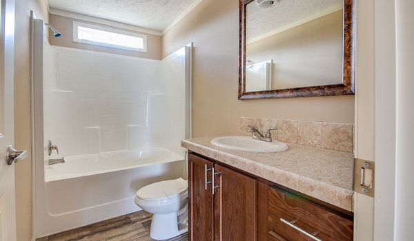 XP / XP-9001 Bathroom 18925