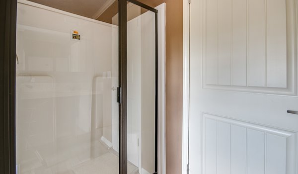 XP / XP-9001 Bathroom 18926