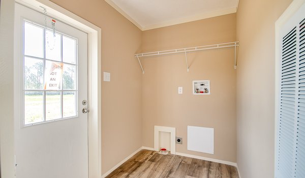 XP / XP-9001 Interior 18918