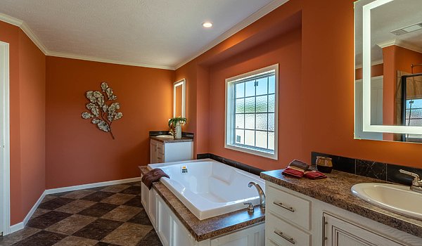 X / The Timberline X-7019 Bathroom 40573