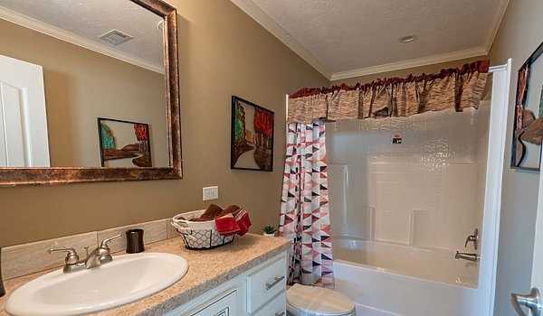 X / The Timberline X-7019 Bathroom 40577