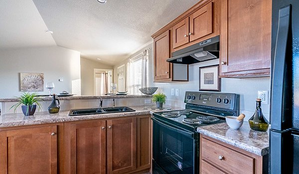 Homes Direct / SR1656B Kitchen 41405