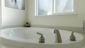Creekside Manor / CM-3563D Bathroom 21056