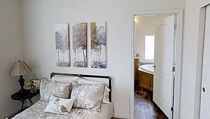 Custom Cottage / The Magnolia Bedroom 47067