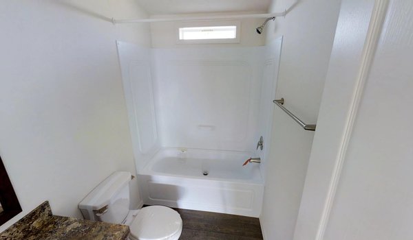 New Beginings / NB-4483B Bathroom 8771