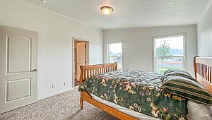 $10,000 Discount / Crystal Bay Estates CB-4563C Bedroom 77642