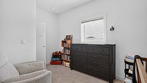 Central Great Plains / Hidden Valley 2976 Bedroom 144786