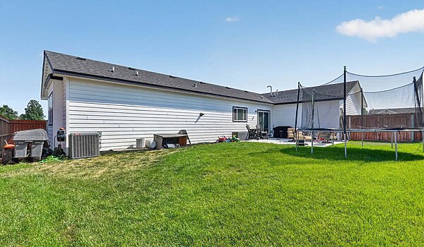 Central Great Plains / Hidden Valley 2976 Exterior 144762