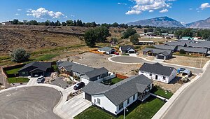 Central Great Plains / Hidden Valley 2976 Exterior 144760