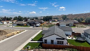 Central Great Plains / Hidden Valley 2976 Exterior 144756