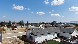 Central Great Plains / Hidden Valley 2976 Exterior 144755