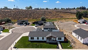 Central Great Plains / Hidden Valley 2976 Exterior 144745