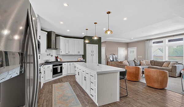 Central Great Plains / Hidden Valley 2976 Kitchen 144766