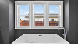 Central Great Plains / Hidden Valley 2976 Bathroom 144789