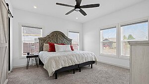 Central Great Plains / Hidden Valley 2976 Bedroom 144778