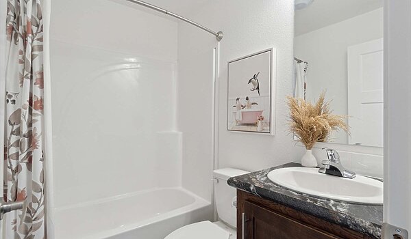 Enterprise / Pika-E Bathroom 140305