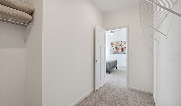 Enterprise / Nova-E Bedroom 140214